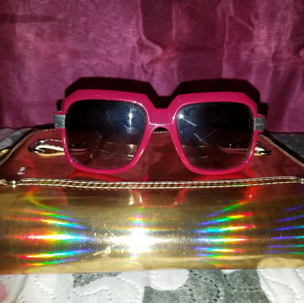 Sunglasses - Picture 3 of 3